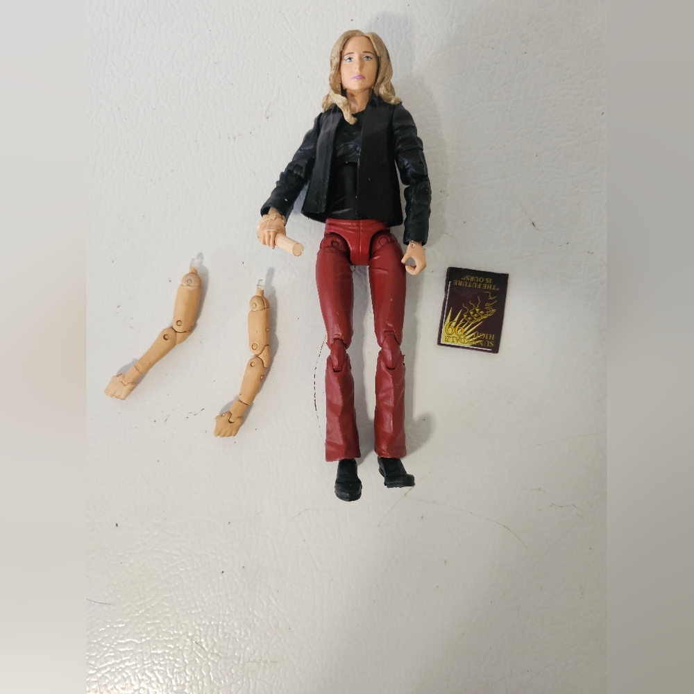 Diamond Select Toys Buffy The Vampire Slayer-Graduation Day Action Figure 6in